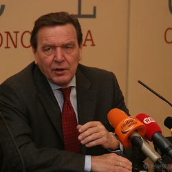 2006-12-11 Gerhard Schröder - Entscheidungen